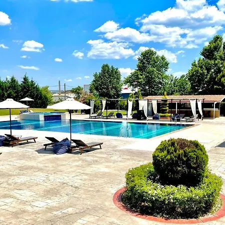 Kornilios Palace Hotel