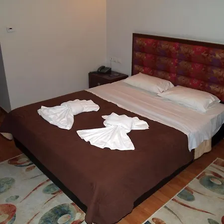 Hotel Kornilios Palace