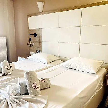 Kornilios Palace 4*