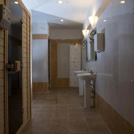 מלון Kornilios Palace Anchialos