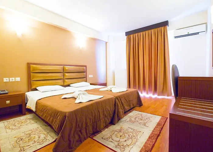 Kornilios Palace Otel