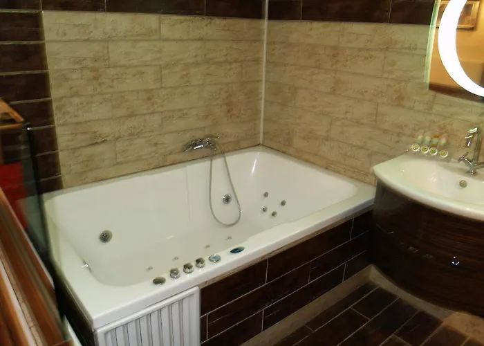 Kornilios Palace Hotel